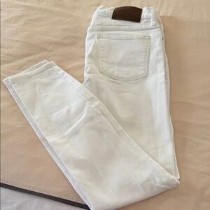 J.Crew Mercantile women’s white cotton skinny jeans